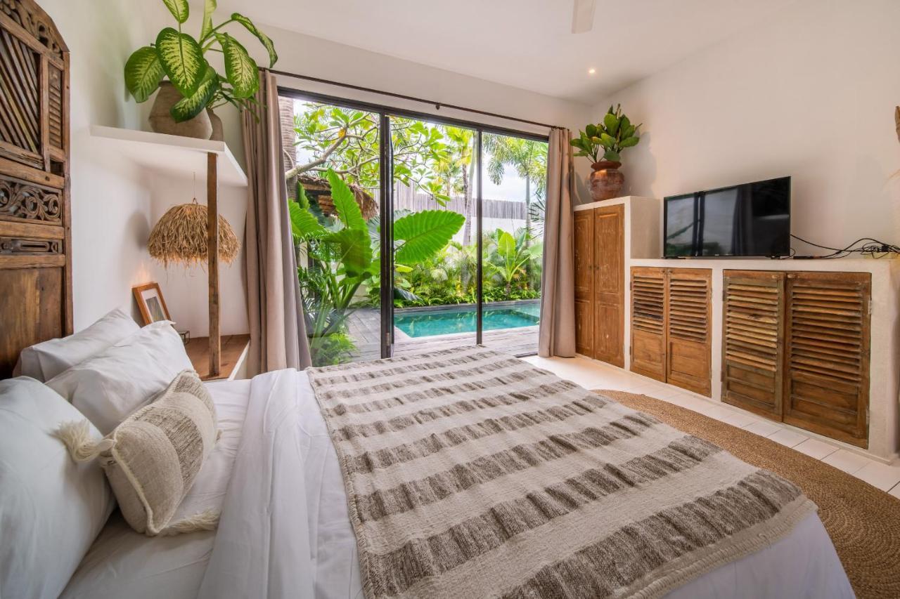 Villa Yogi Surf 2 Canggu Kültér fotó