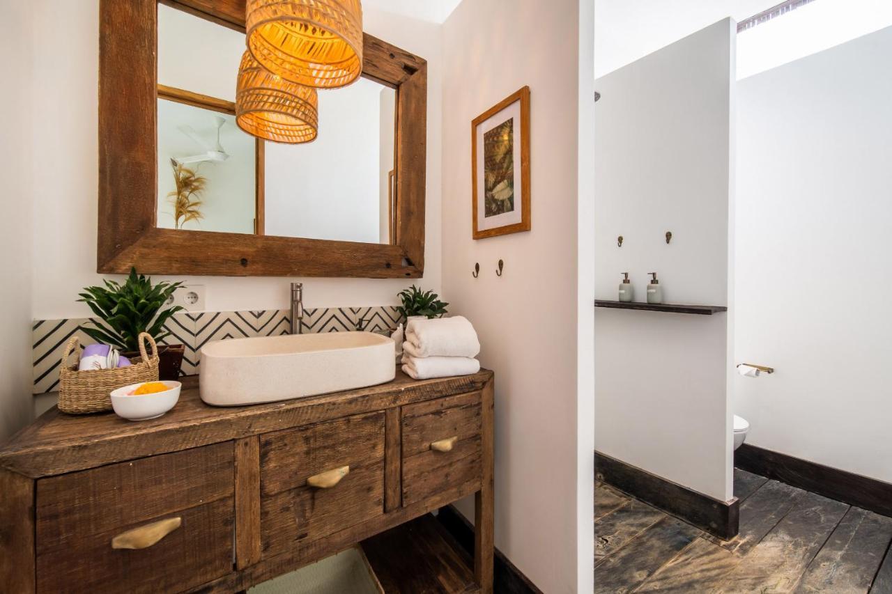 Villa Yogi Surf 2 Canggu Kültér fotó